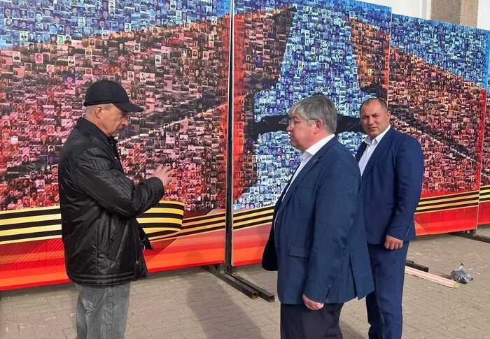 Американського гей-порноактора видали за радянського солдата: у Росії епічно оконфузилися з панно до 9 травня